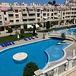 Apartment Elizi Summer House In South Bay