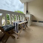 Apartment Elizi Summer House In South Bay