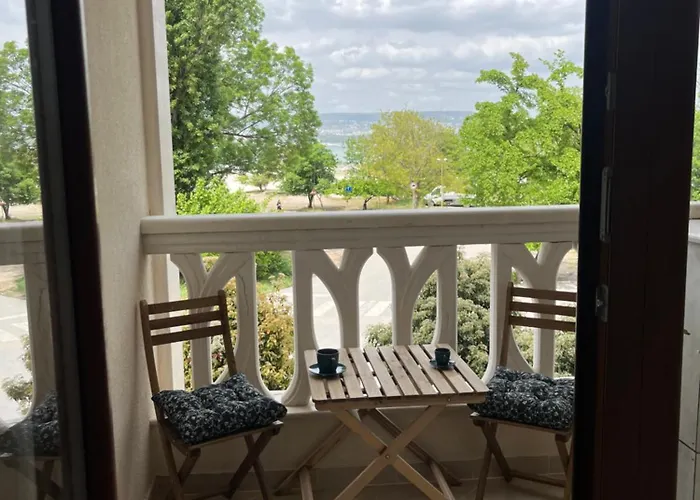 Elizi Summer House In South Bay Appartement Varna