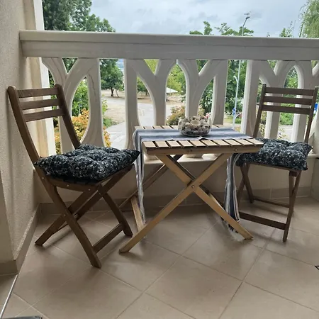 Апартаменты Elizi Summer House In South Bay *