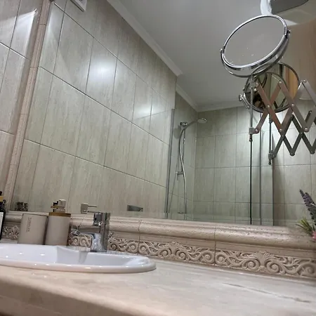 Апартаменты Elizi Summer House In South Bay