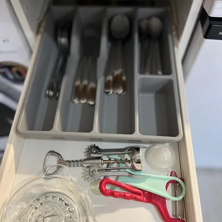 Elizi Summer House In South Bay Apartment Warna