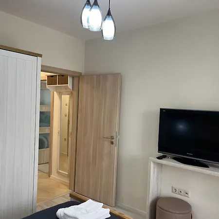 Апартаменты Elizi Summer House In South Bay *
