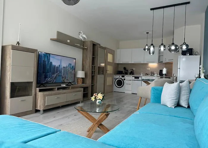 Apartment Elizi Summer House In South Bay