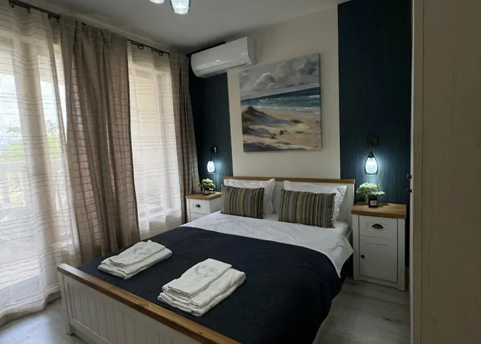 Elizi Summer House In South Bay * Varna